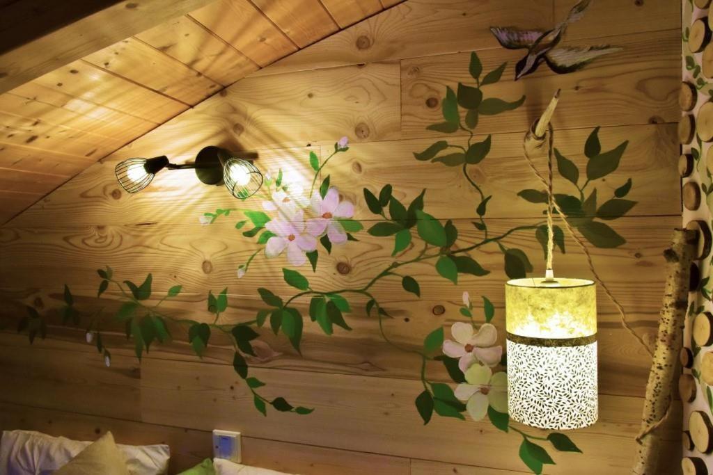 Au-Dela Des Nuages, Maison D'Hotes Insolite & Spa Aubessagne Εξωτερικό φωτογραφία
